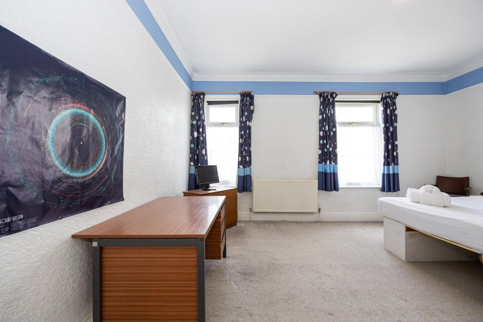 מנצ'סטר Guestready - Enchanting Life In Gorse Hill מראה חיצוני תמונה